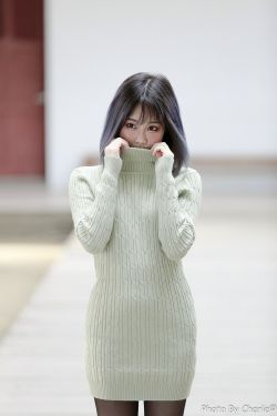 4p一女三男前后夹击小说